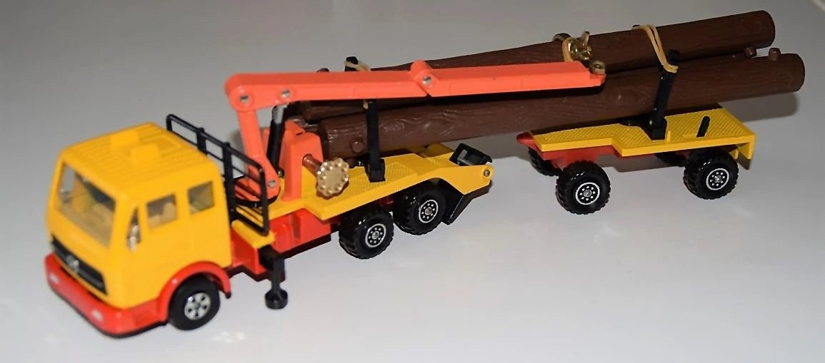 Hot Wheels Log Transporter