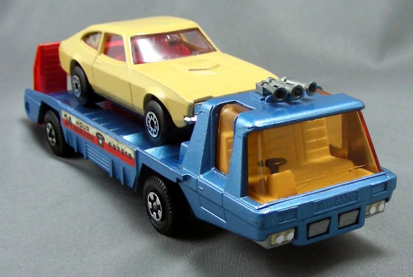 Hot Wheels Car Recovery Vehicle