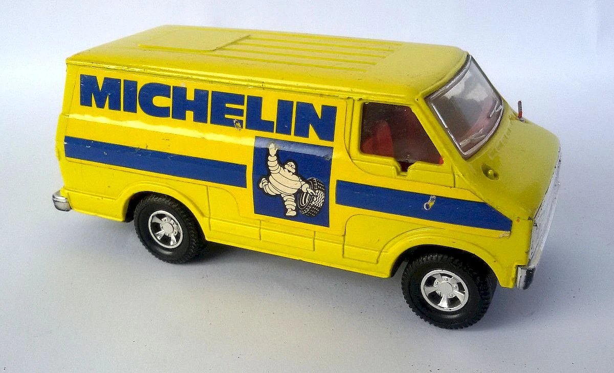 Hot Wheels Dodge Delivery Van