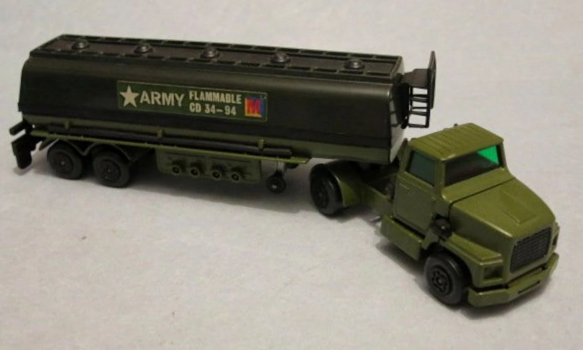 Hot Wheels Army Petrol Tanker