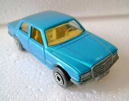 Hot Wheels Mercedes 450 SEL