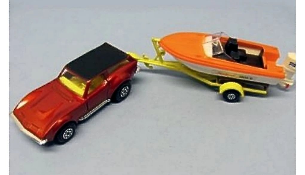 Hot Wheels Corvette Powerboat Pack