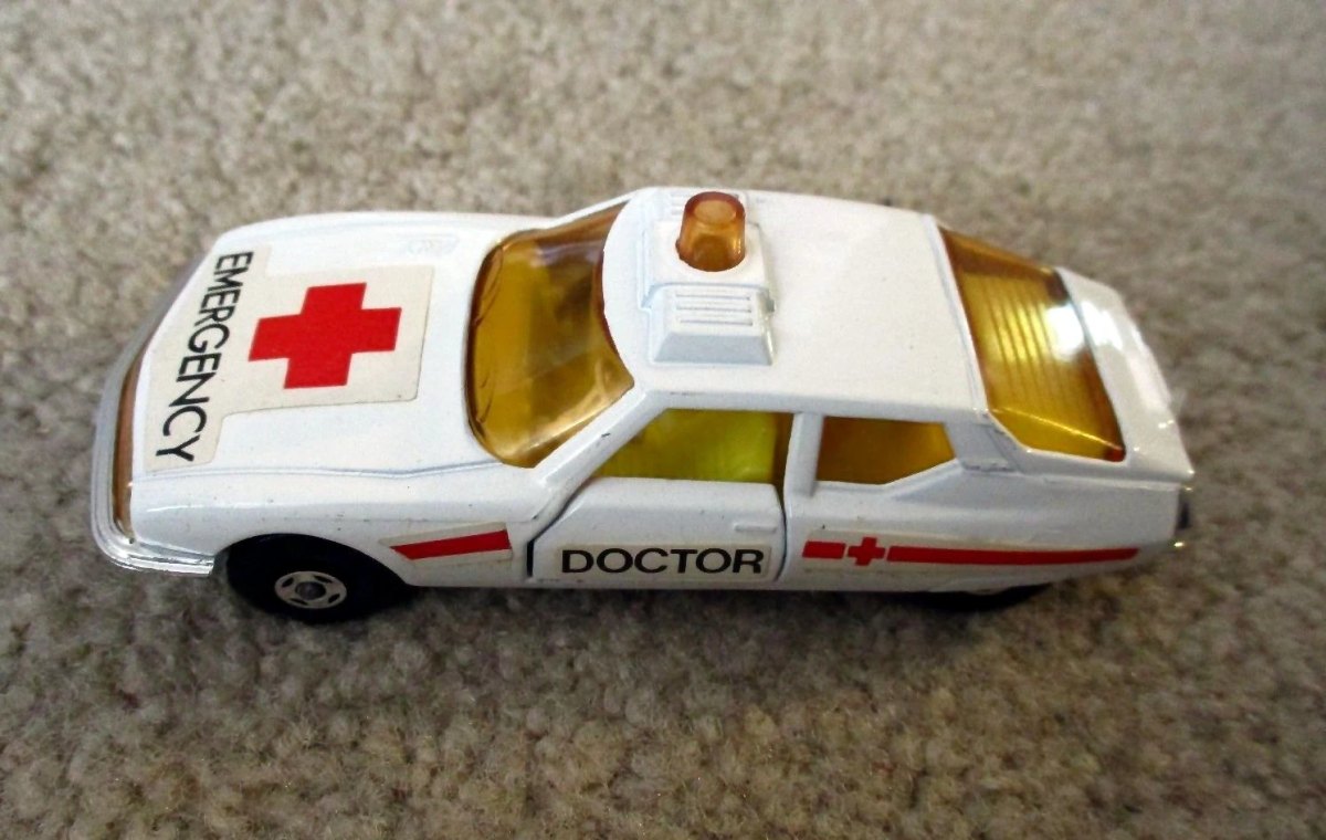 Hot Wheels Doctor