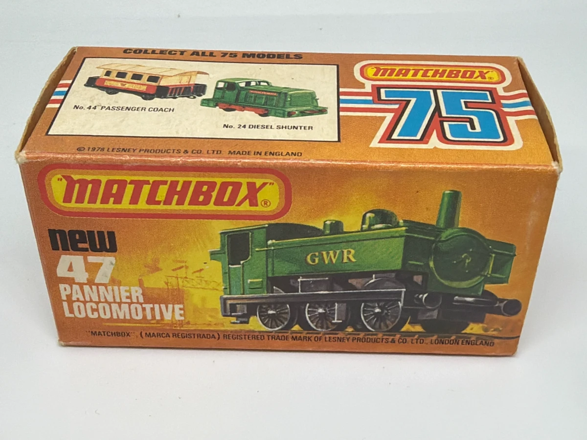 1979 Pannier Tank Loco Green: Box: Image 2