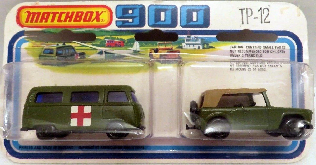 Hot Wheels Military Ambulance and Field Car
