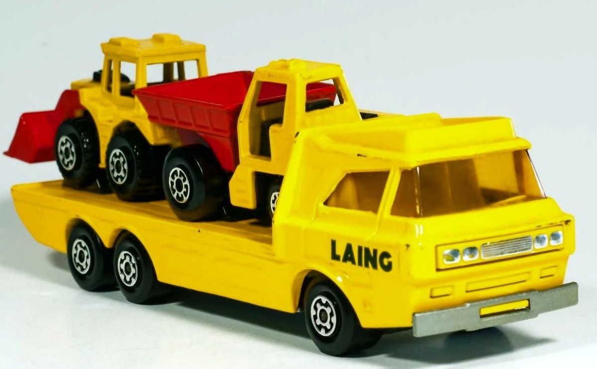 Hot Wheels Construction Transporter