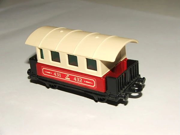 Hot Wheels Passenger Coach