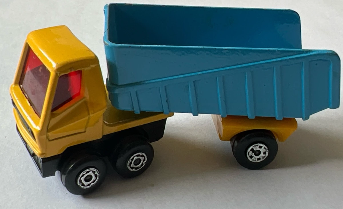 1978 Articulated Truck Yellow: No Package: Image 2
