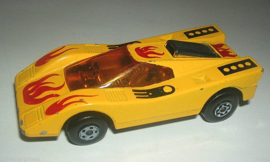 Hot Wheels Flamin Manta