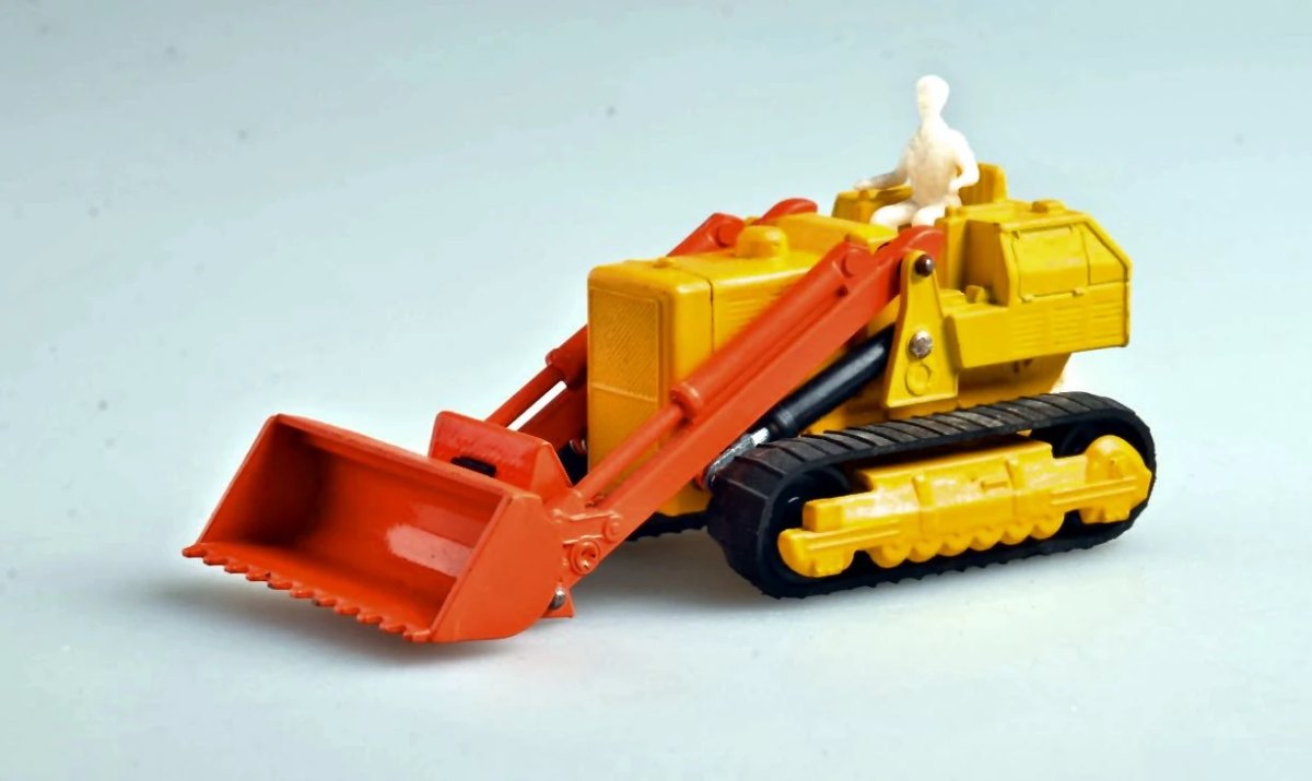 Hot Wheels Caterpillar Traxcavator