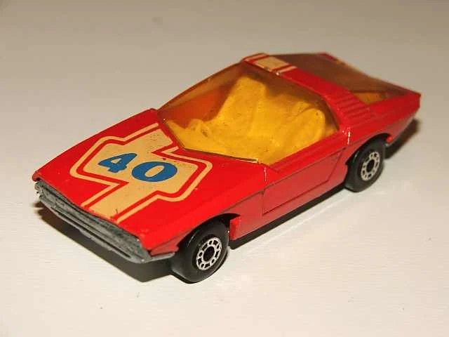 Hot Wheels Vauxhall Guildsman