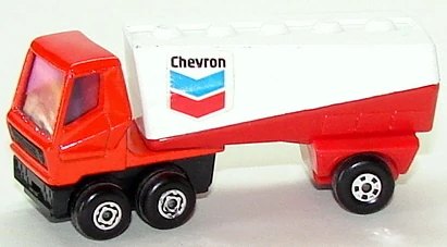 Hot Wheels Freeway Gas Tanker