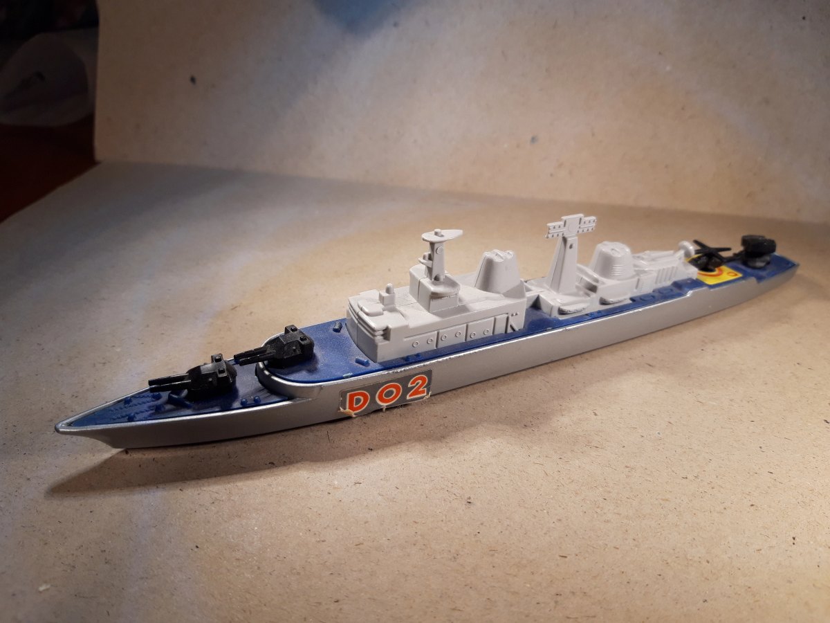Hot Wheels Guided Missile Destroyer