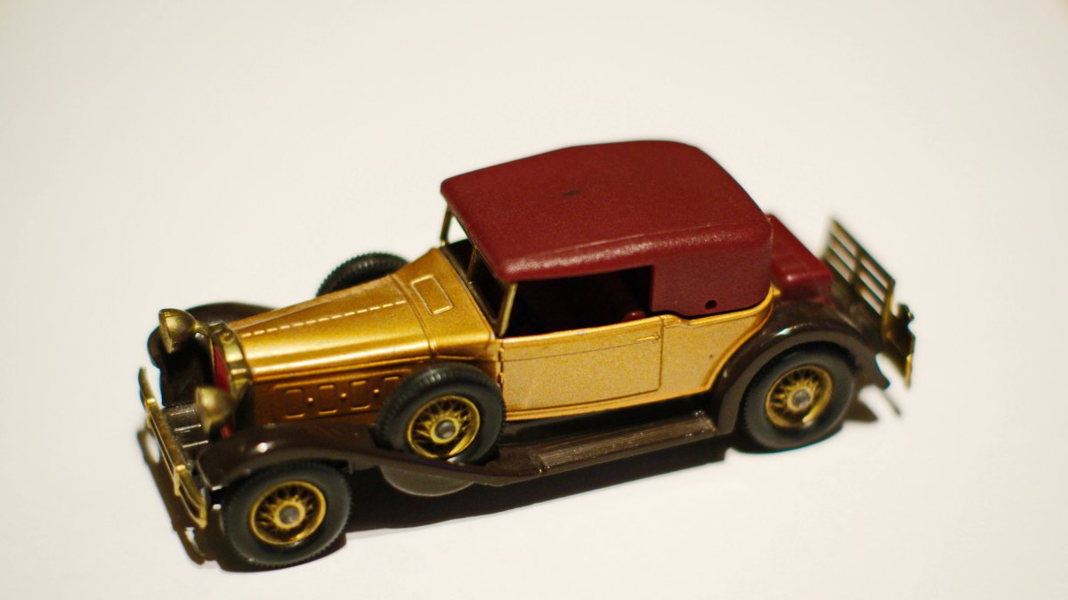Hot Wheels 1930 Packard Victoria