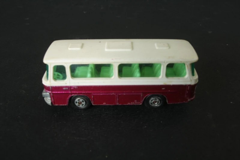 Hot Wheels Setra Coach