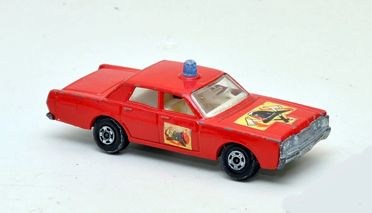 Hot Wheels Mercury Park Lane Fire Chief Car