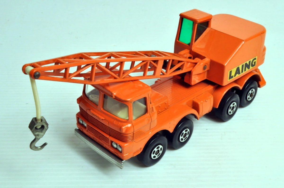Hot Wheels Scammell Crane Truck
