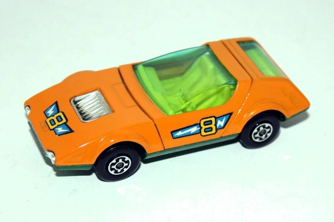 Hot Wheels Nissan 270X