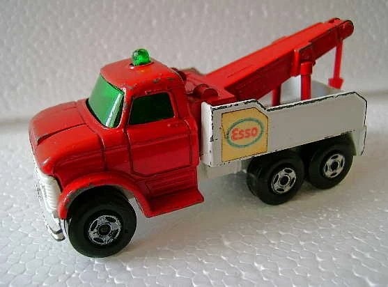 Hot Wheels Ford Heavy Wreck Truck