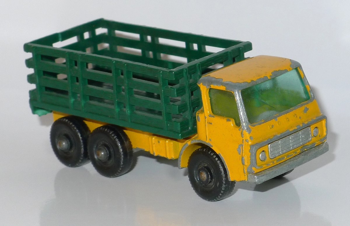 Hot Wheels Stake Truck