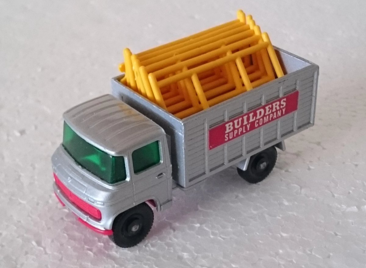 Hot Wheels Scaffolding Truck