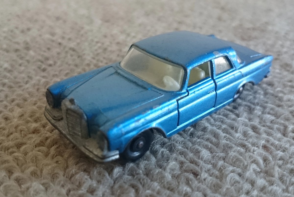 Hot Wheels Mercedes 300 SE