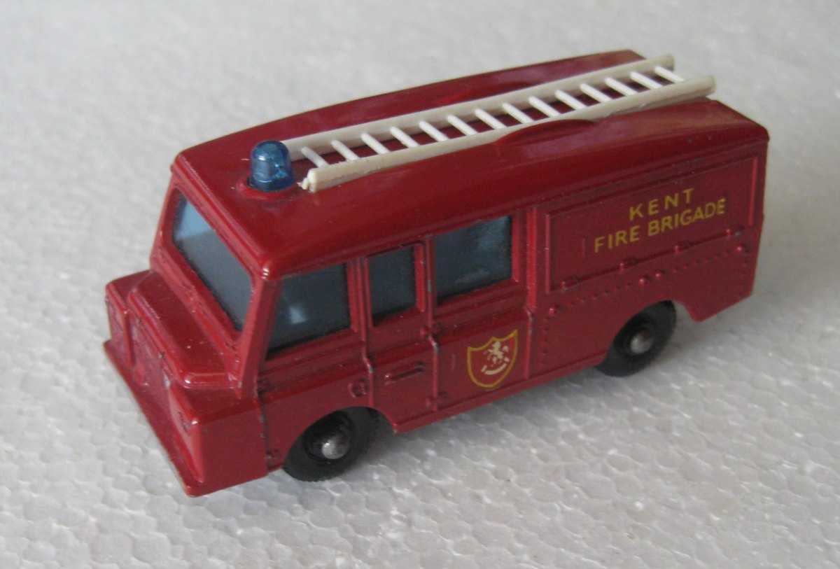 Hot Wheels Land Rover Fire Truck