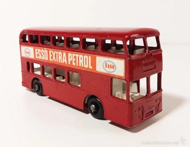Hot Wheels Daimler Bus