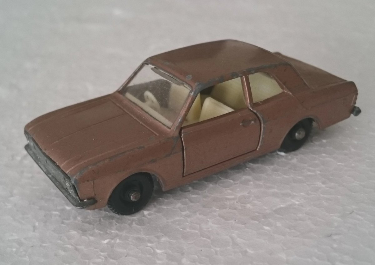 Hot Wheels Ford Cortina