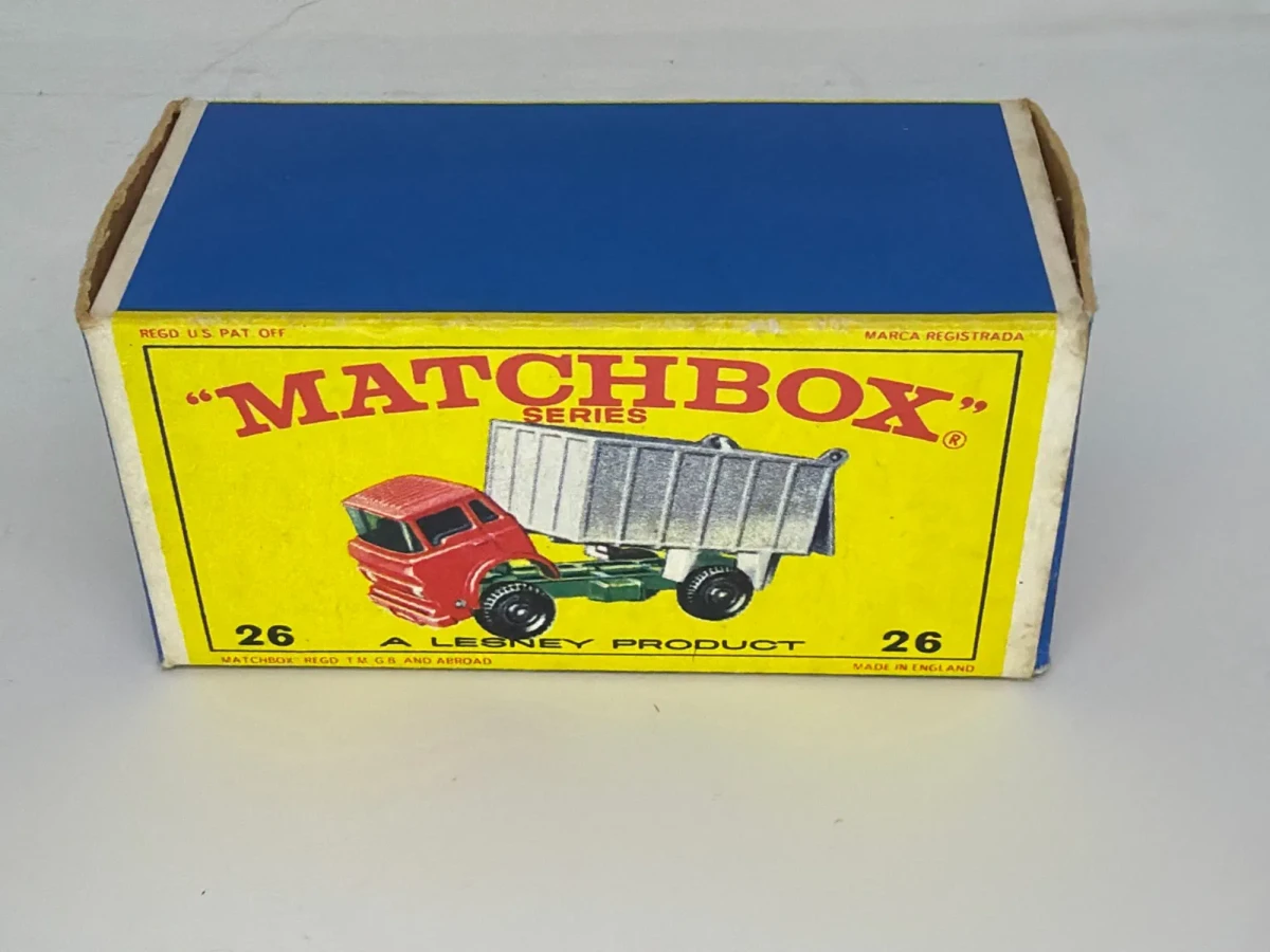 1968 G.M.C. Tipper Truck Red: Box: Image 2