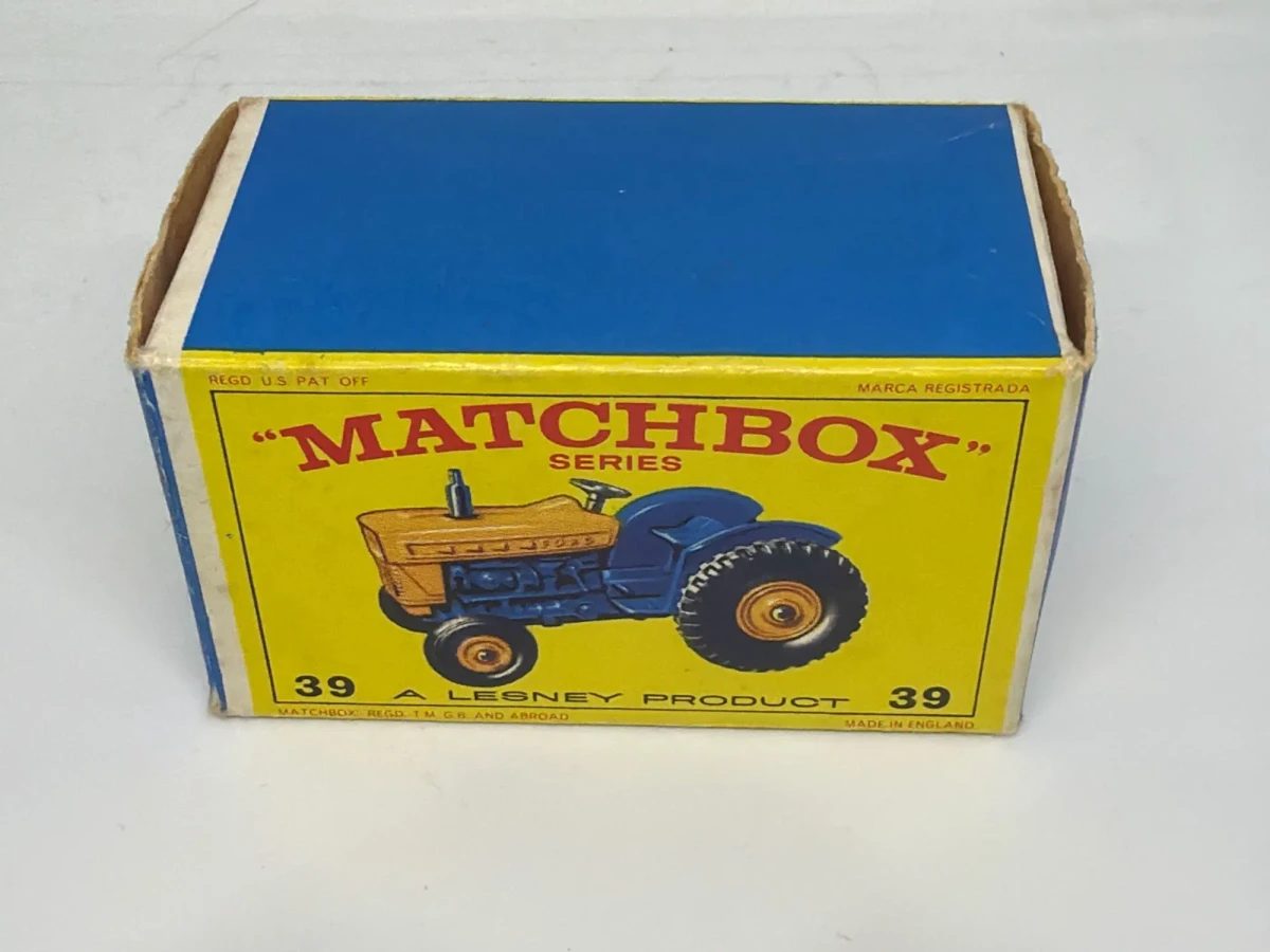 1968 Ford Tractor Blue: Box: Image 2