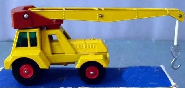 Hot Wheels Taylor Jumbo Crane