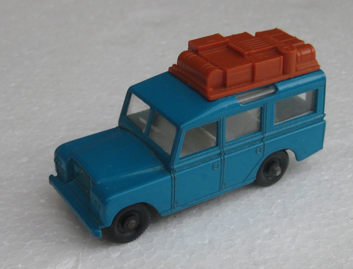 Hot Wheels Land Rover Safari