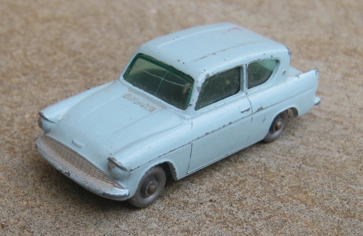 Hot Wheels Ford Anglia