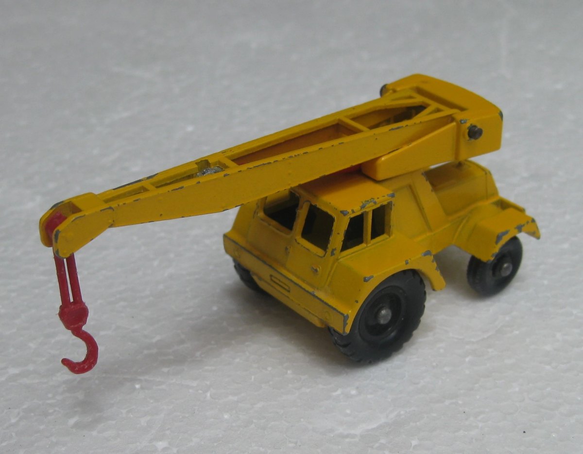 Hot Wheels Taylor Jumbo Crane