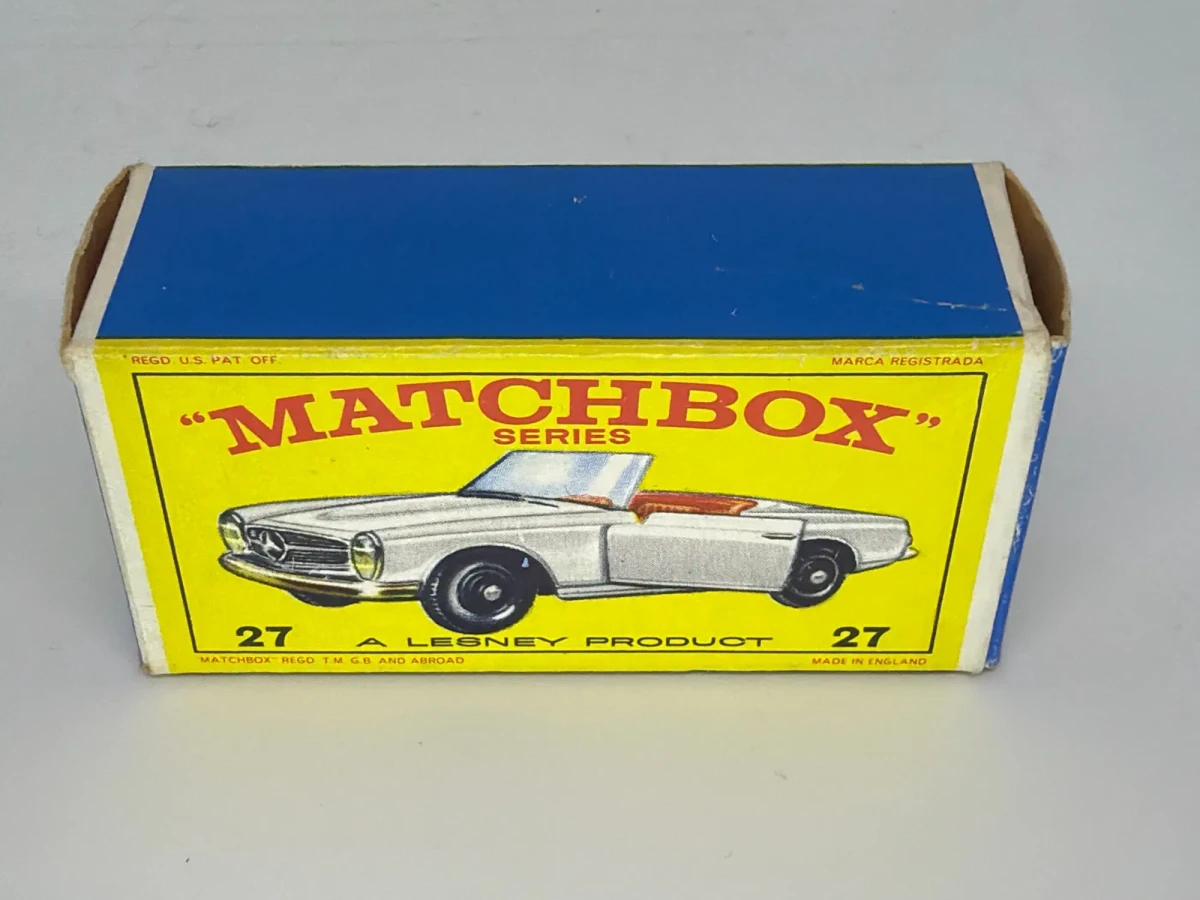 1966 Mercedes-Benz 230 SL White: Box: Image 2
