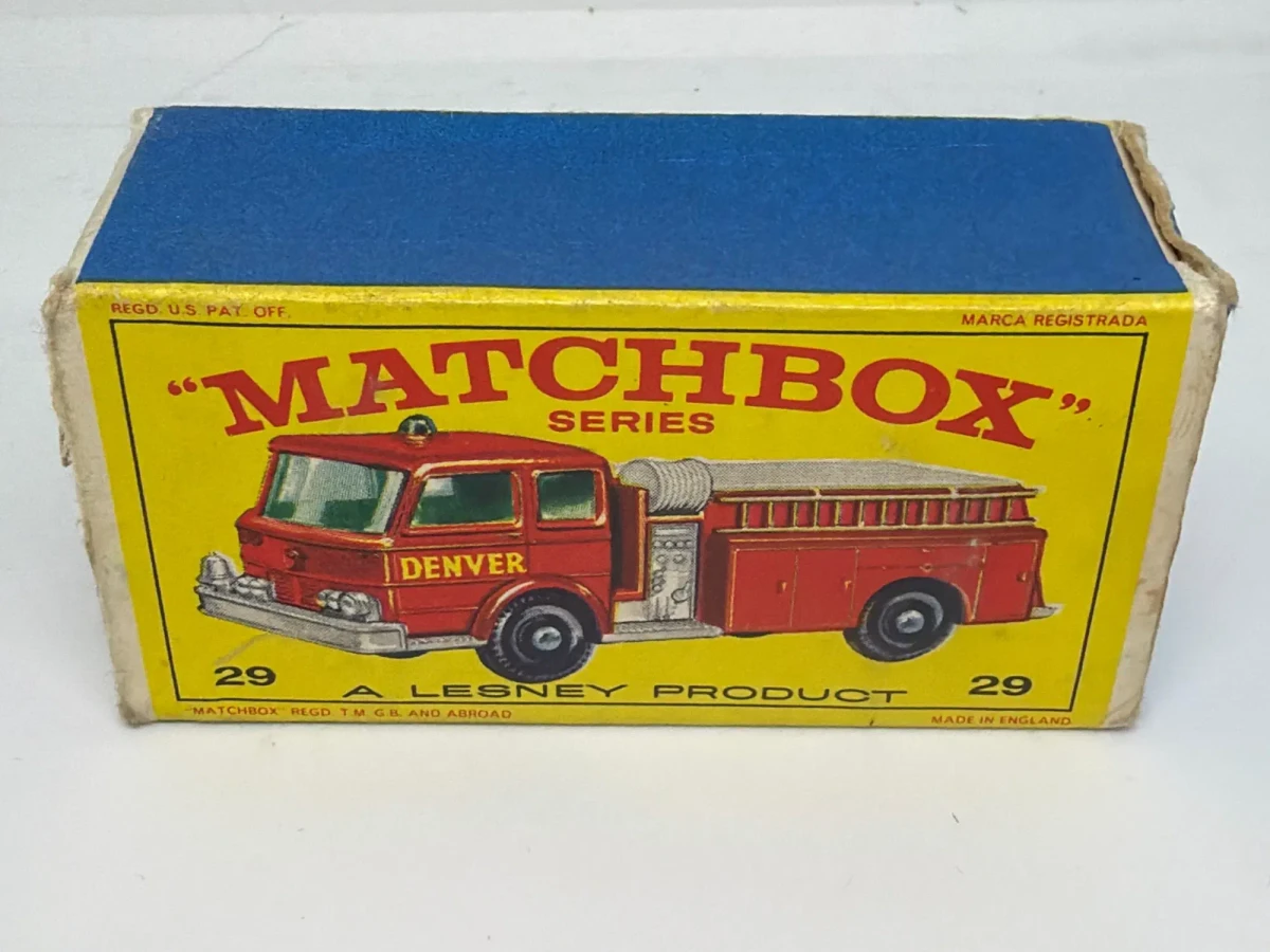 1966 Fire Pumper Truck Red: Box: Image 2