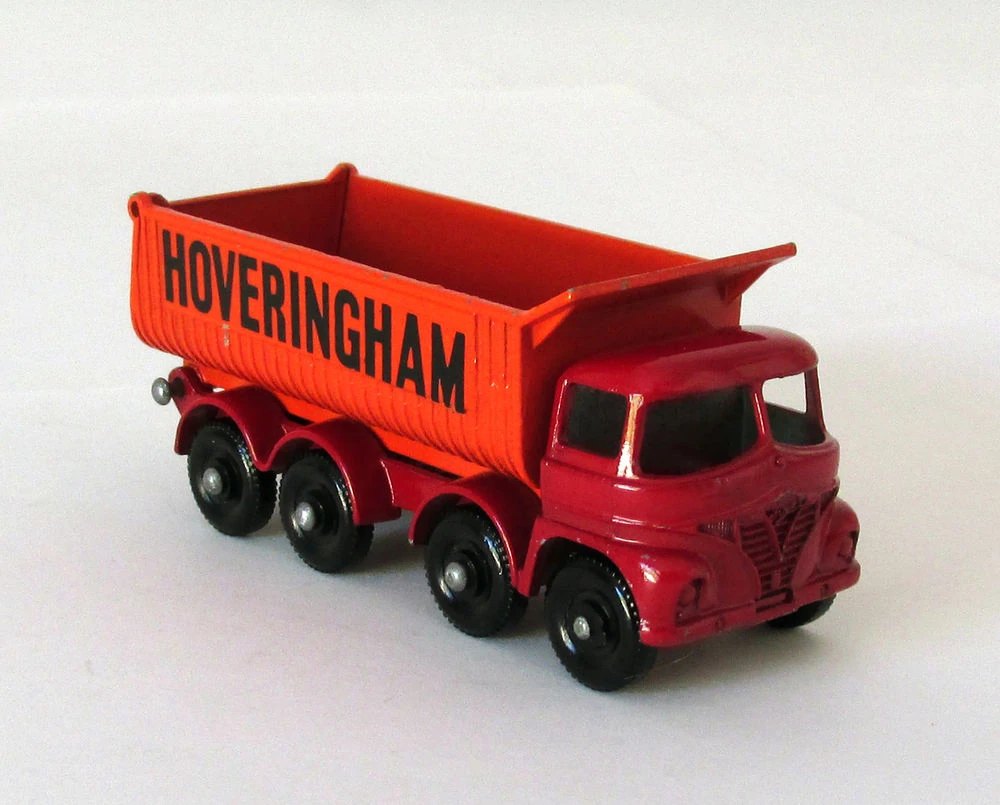 Hot Wheels Hoveringham Tipper