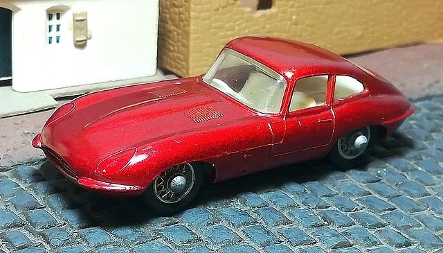 Hot Wheels E Type Jaguar