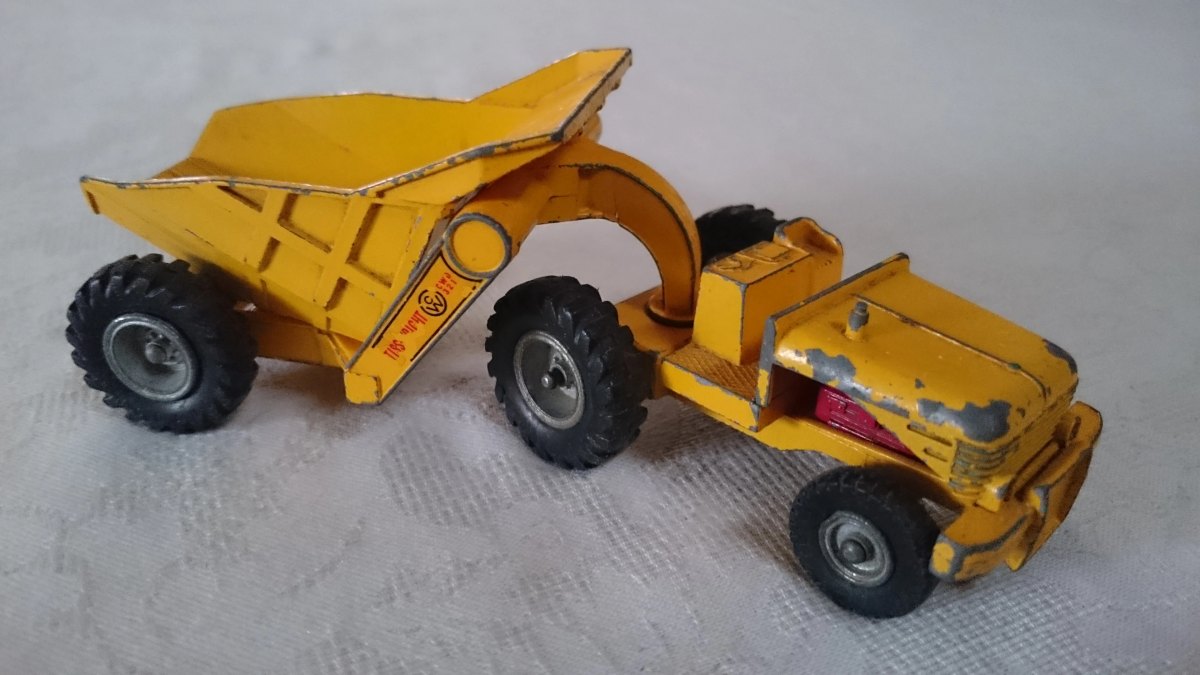 Hot Wheels Curtiss-Wright Rear Dumper