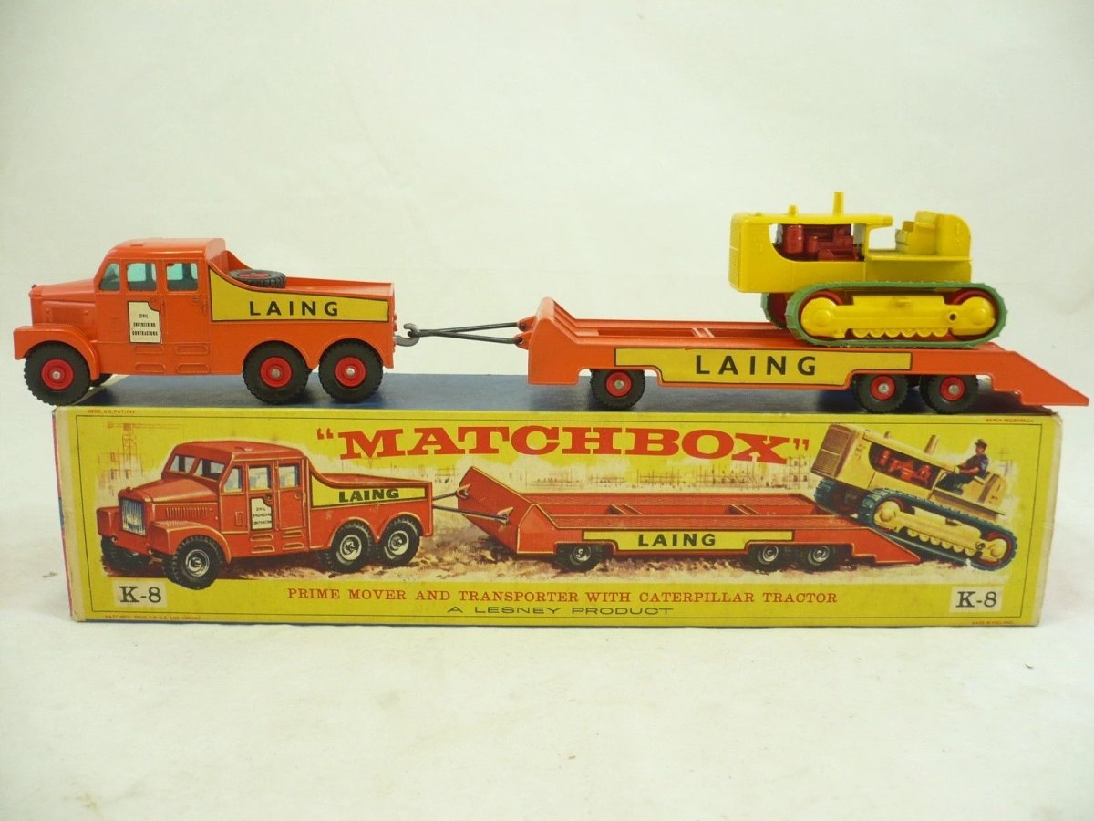 Hot Wheels Prime Mover and Transporter with Caterpillar Crawler Tractor