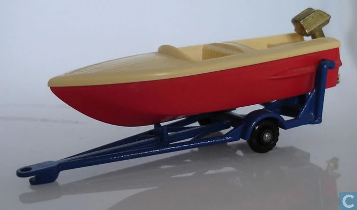 Hot Wheels Sports Boat & Trailer