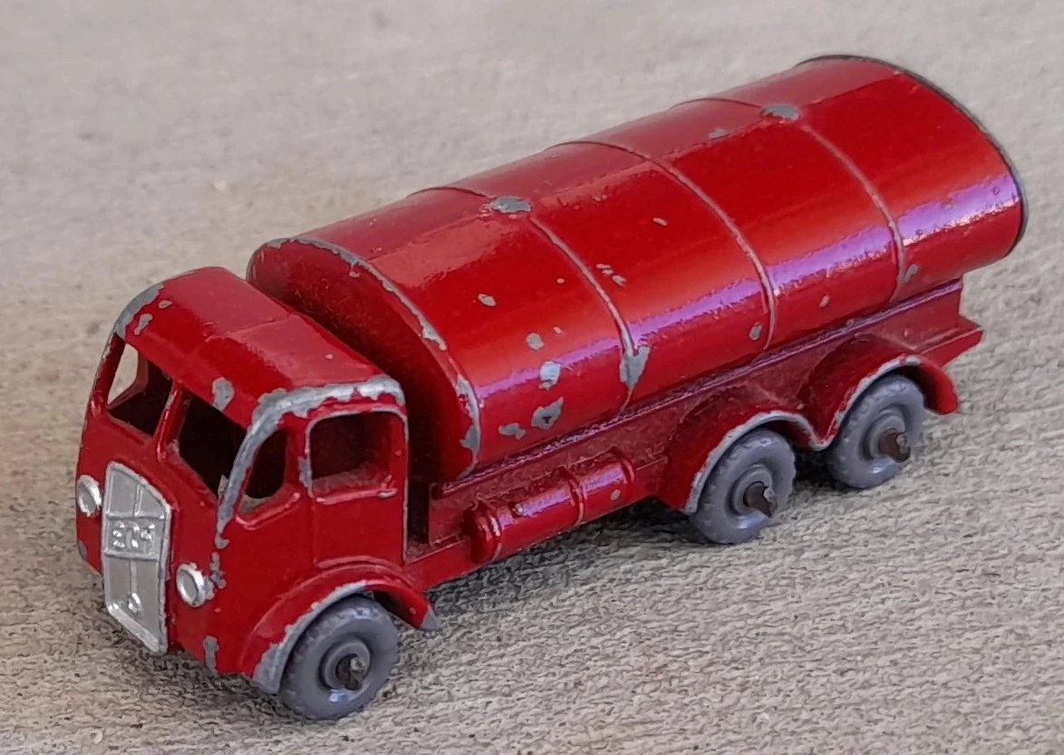 Hot Wheels Petrol Tanker