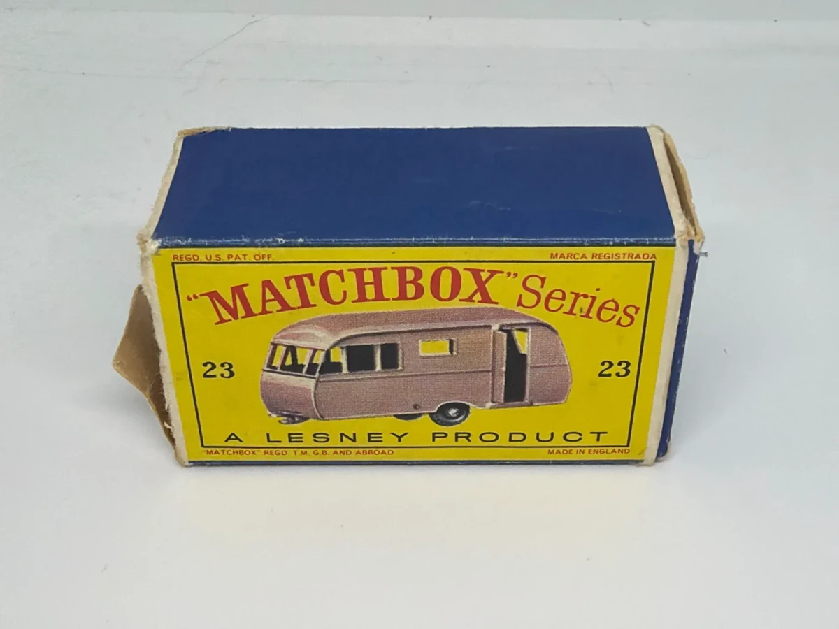 1961 Bluebird Dauphine Brown: Box: Image 2