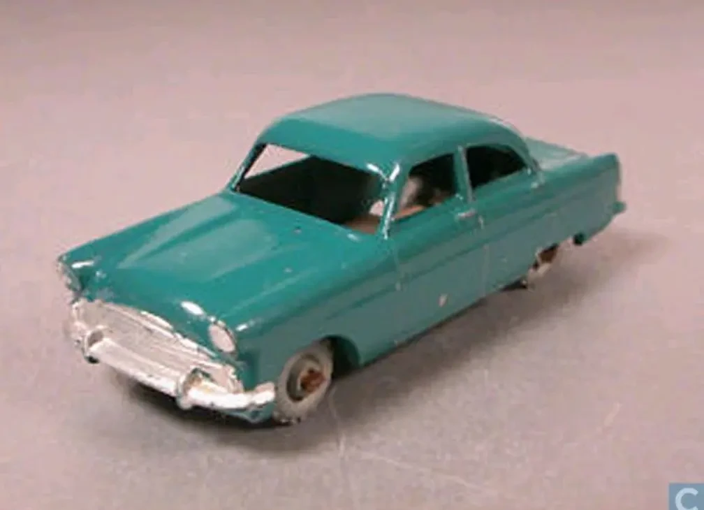 1960 Ford Zodiac Mk II Sedan Green: No Package: Image 2