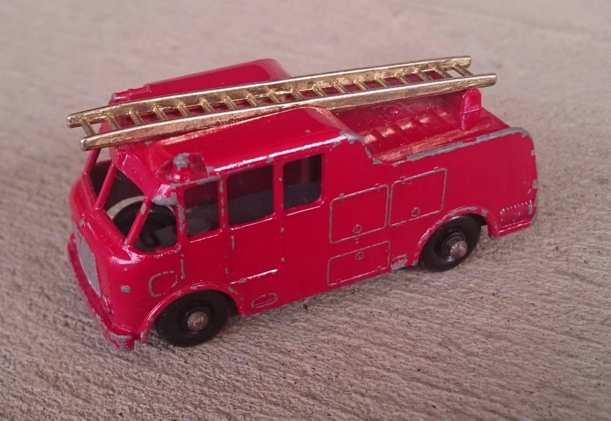 Hot Wheels Merryweather Marquis Fire Engine