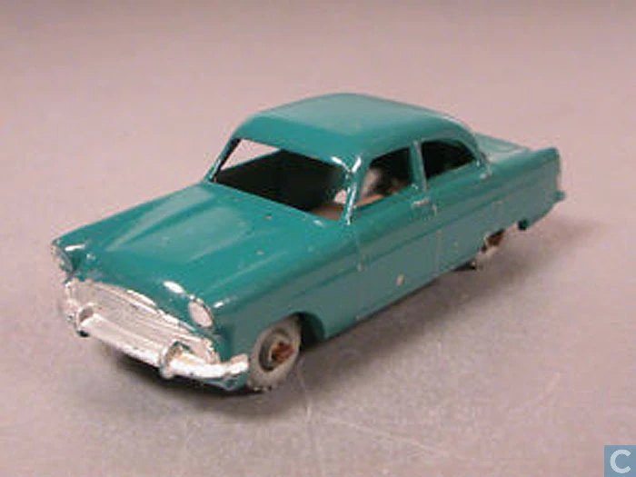 Hot Wheels Ford Zodiac Mk II Sedan