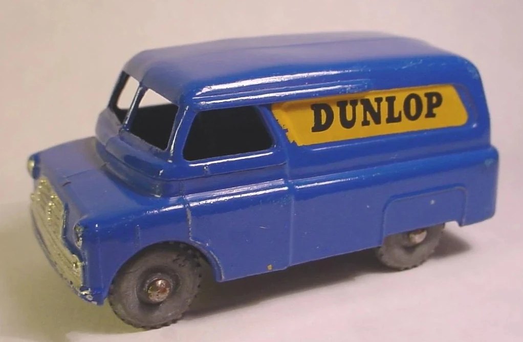 Hot Wheels Dunlop Van