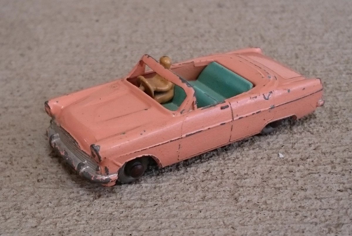 Hot Wheels Ford Zodiac Convertible