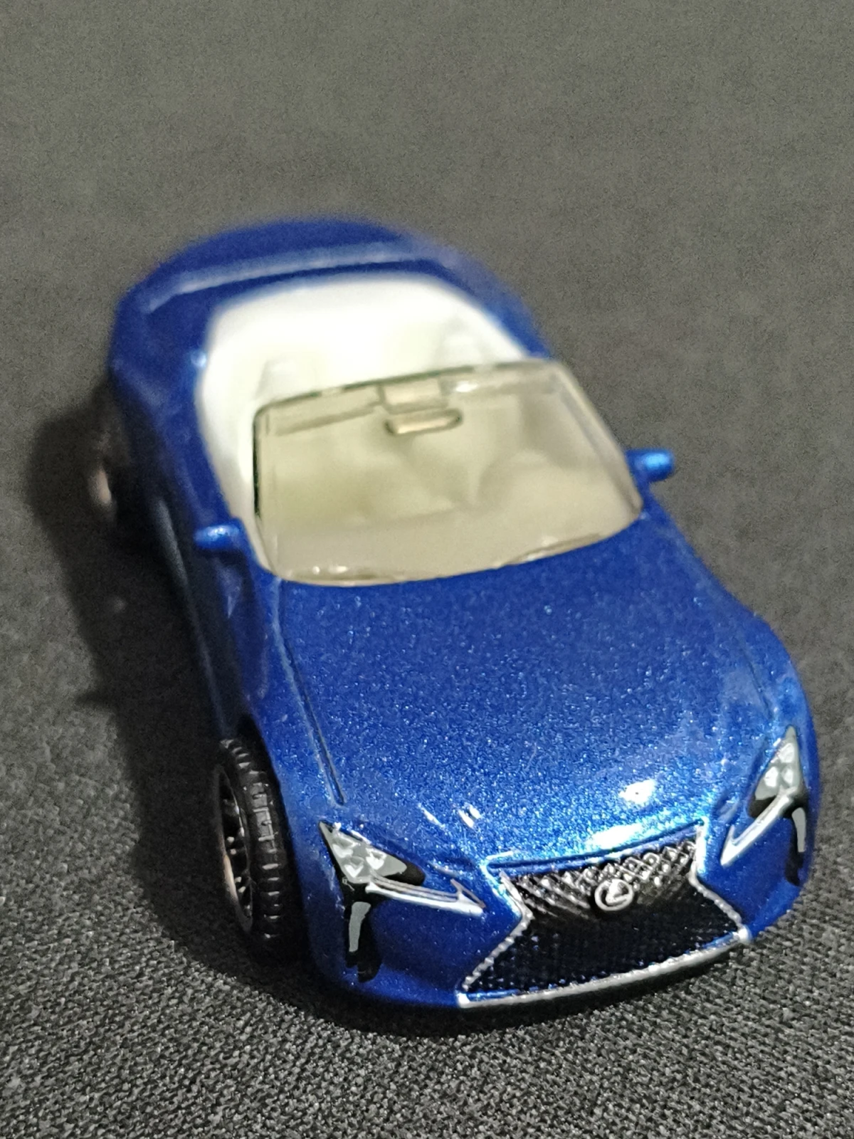 2026 2021 Lexus LC 500 Blue: No Package: Image 2